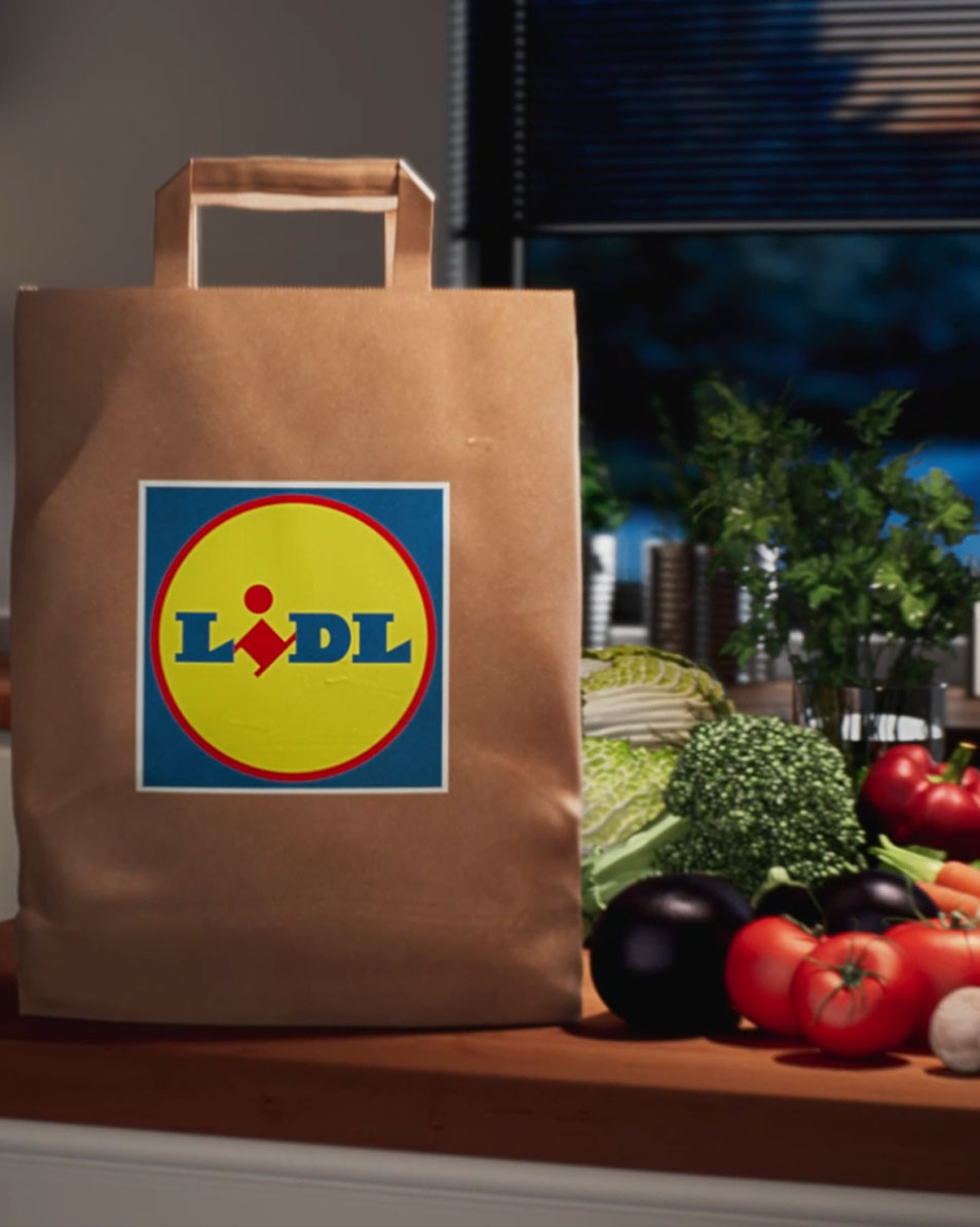 Чанта Lidl с зеленчуци.